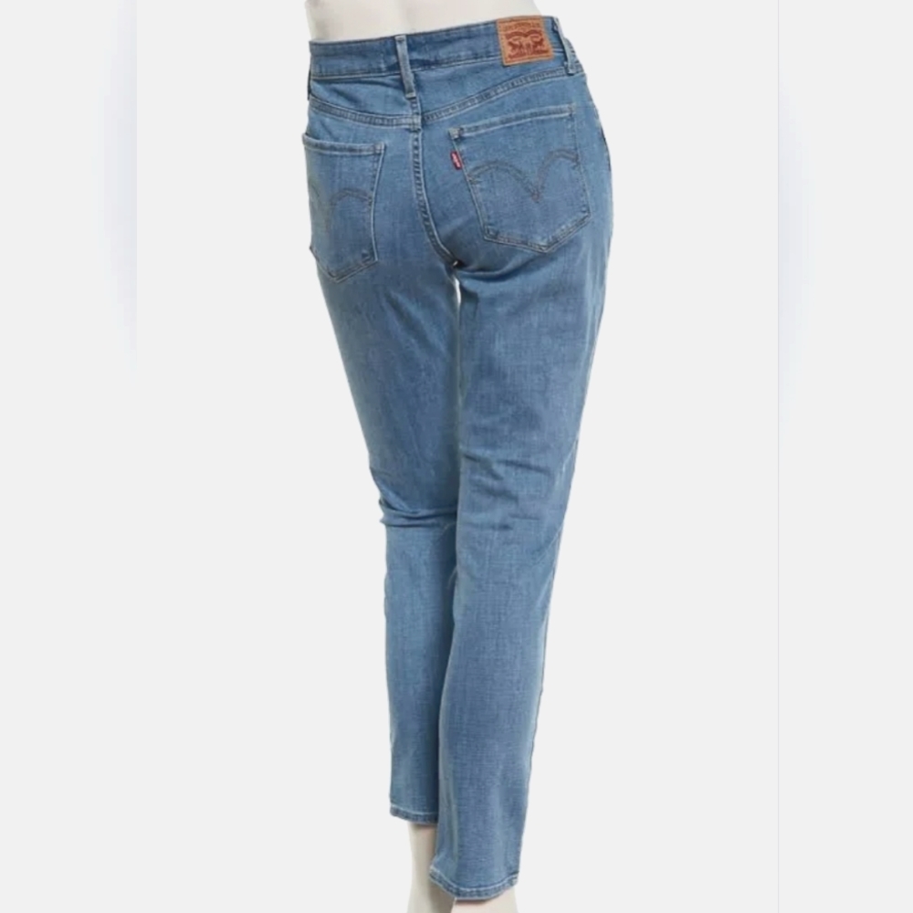 Levi's Classic Fit Skinny Mid Rise
